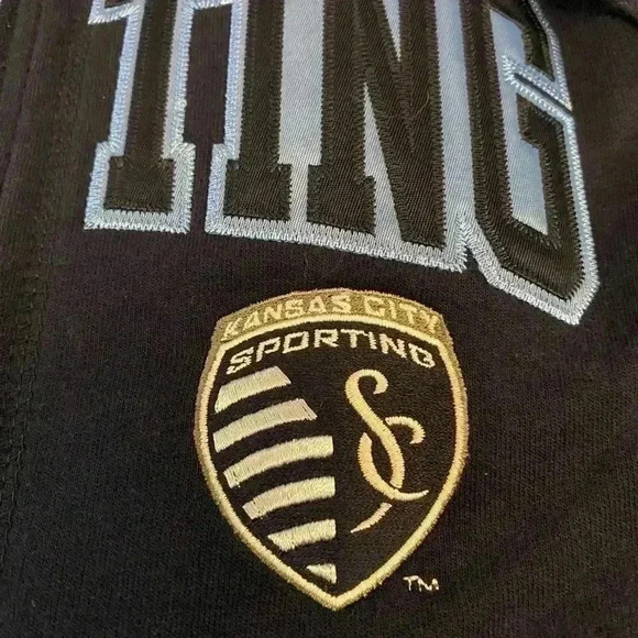 Antigua KC Sporting full zip sweatshirt Women size Small color Navy - Picture 4 of 6